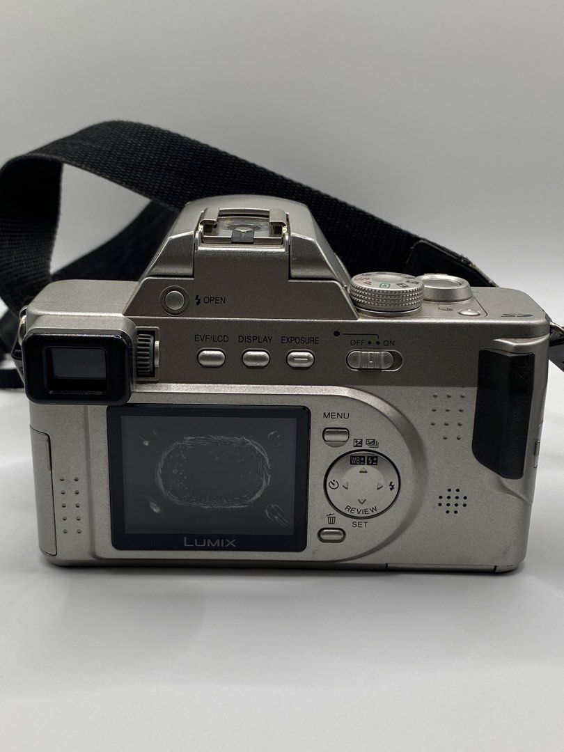 Panasonic Lumix DMC-FZ10 (Category: Cameras) located in General Natividad. Submitted by lootsnijay (Listing ID 1471132344, Image 2). Description: Panasonic Lumix DMC-FZ10 Inclusion/s: Battery & charger Cosmetic: 8.5/10 (few wear on the sides) Issue/s: LCD burn (does not affect the output) 📍NUEVA ECIJA +shipping fee -Color may vary due to lighting. -Feel free to ask questions or photos..