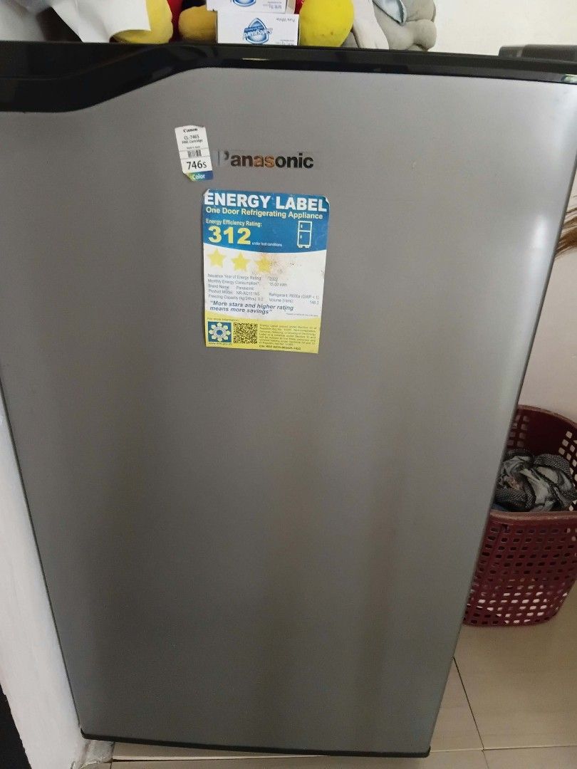 Panasonic One Door Refrigerator NR-AQ151NS (Category: Refrigerators and Freezers) located in Manila. Submitted by almira17 (Listing ID 1471270436, Image 1). Description: - Model: Panasonic NR-AQ151NS Single Door Fridge - Color: Sleek Silver Finish - Energy Rating: 312 - Interior Layout: Top freezer compartment, middle shelf, and bottom vegetable crisper - Door Storage: Three door bins complete with an egg tray - Controls: Easy-to-use temperature 