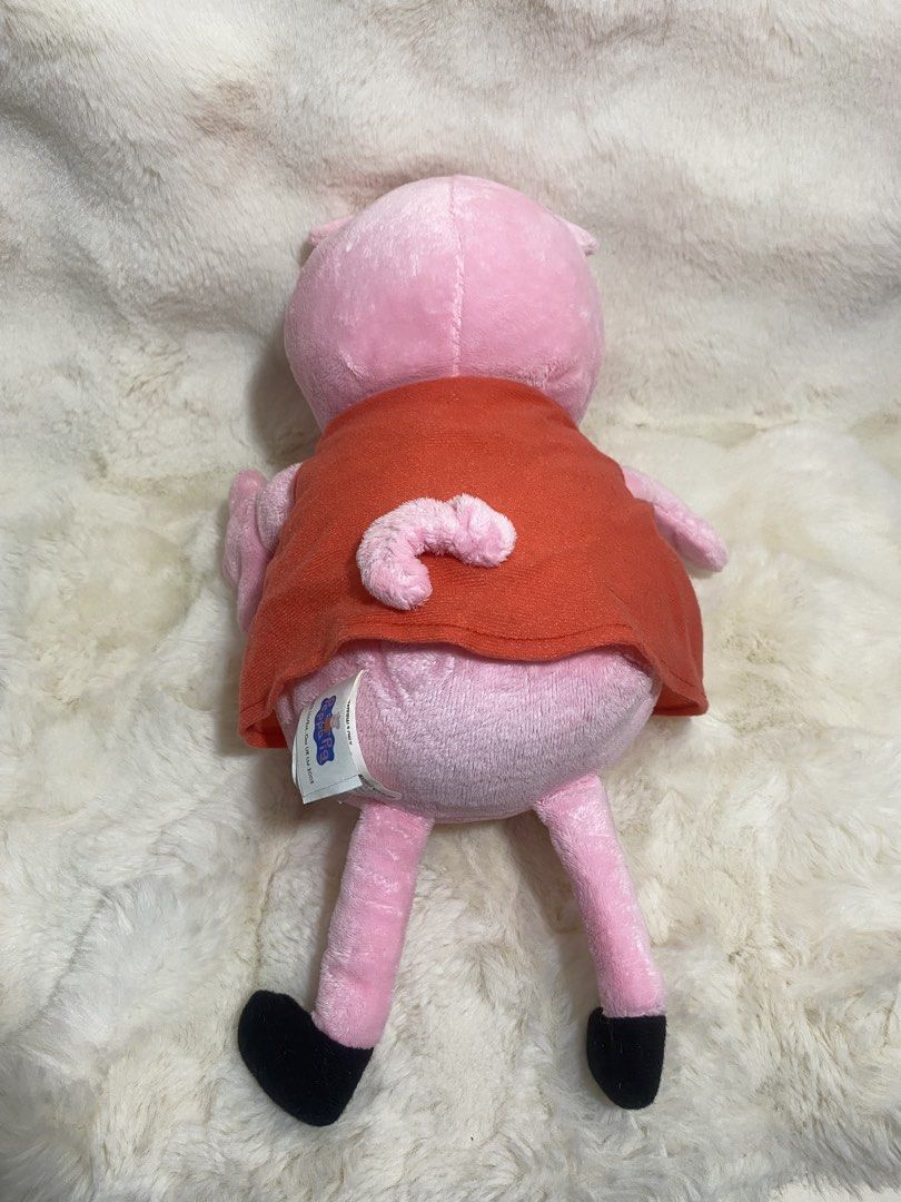 Peppa Pig plush (Category: Plushies & Soft Toys) located in Kalibo. Submitted by ollie_stuffshop (Listing ID 1471119387, Image 2). Description: 38cm x 17cm Before you send your inquiries: ❗️Last Price is already posted ❗️Manage your expectations, WYSIWYG ❗️May need washing ❗️Dropoff is every Wednesday & Sunday.