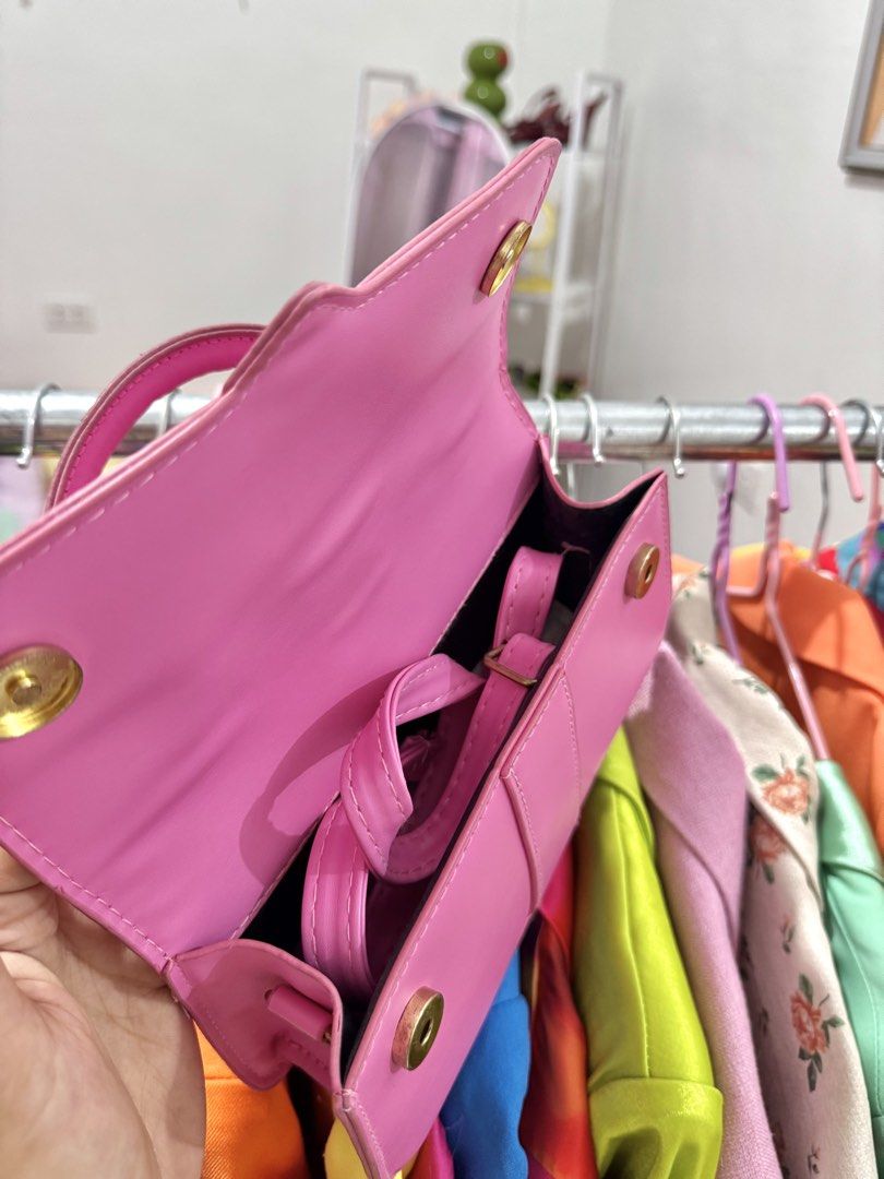 Pink bag with sling (Category: Cross-body Bags) located in Bulacan. Submitted by archivesbyjanine (Listing ID 1471233651, Image 3). Description: .
