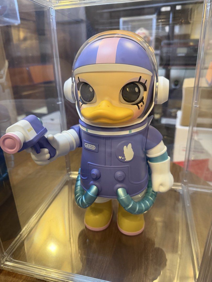 POP MART MEGA SPACE MOLLY 400% Disney Daisy Duck (Category: Designer & Blind Box Toys) located in Cavite. Submitted by trueluxury_boutique (Listing ID 1471162790, Image 2). Description: POP MART MEGA SPACE MOLLY 400% Disney Daisy Duck | With Box & Acrylic Display Case Price: ₱12,500 (Negotiable) Selling my POP MART MEGA SPACE MOLLY 400% Disney Daisy Duck collectible figure from the Disney Mickey & Friends collection. Condition: * Like new — displ