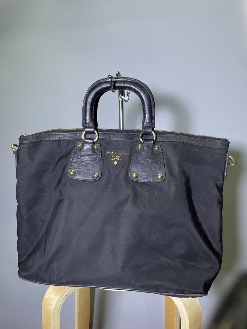 Prada Black Tessuto Nylon Tote (Category: Luxury Bags & Wallets) located in Las Pinas. Submitted by dhliacmp (Listing ID 1471274306, Image 1). Description: Missing Sling Authentic! .