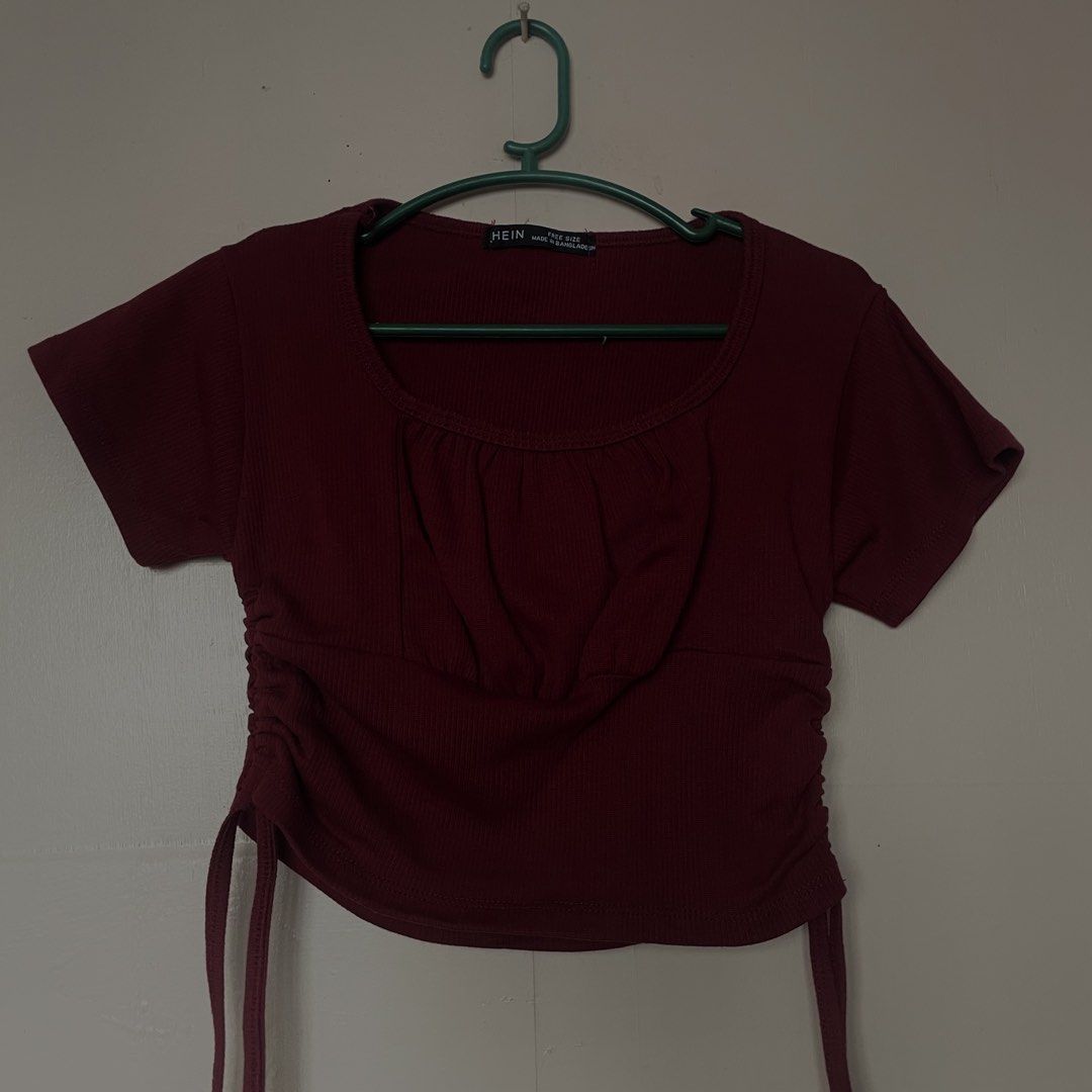 preloved (Category: Others Tops) located in Manila. Submitted by leviosaaaa_ (Listing ID 1471138491, Image 3). Description: PRELOVED 59EA.