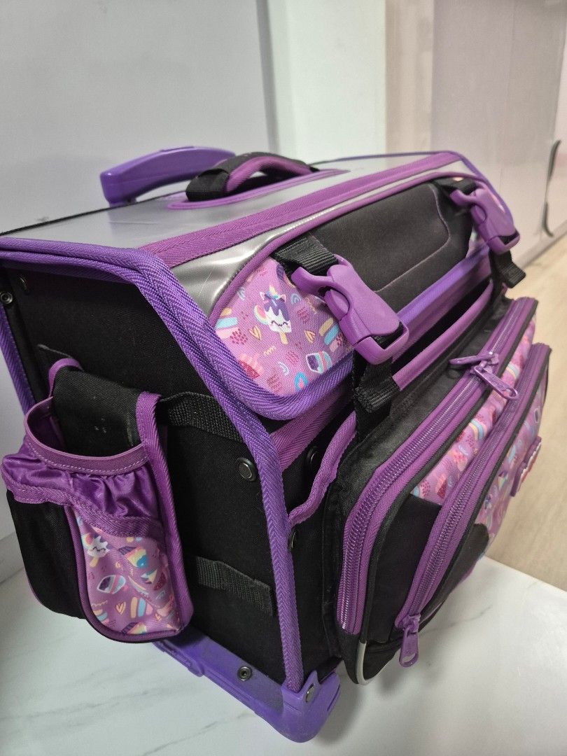 Preloved School Trolley Bag (Category: Backpacks) located in Dasmarinas. Submitted by nanaycom469744 (Listing ID 1471125907, Image 2). Description: Preloved In good condition with lunch bag.
