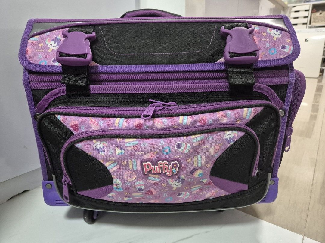 Preloved School Trolley Bag (Category: Backpacks) located in Dasmarinas. Submitted by nanaycom469744 (Listing ID 1471125907, Image 1). Description: Preloved In good condition with lunch bag.