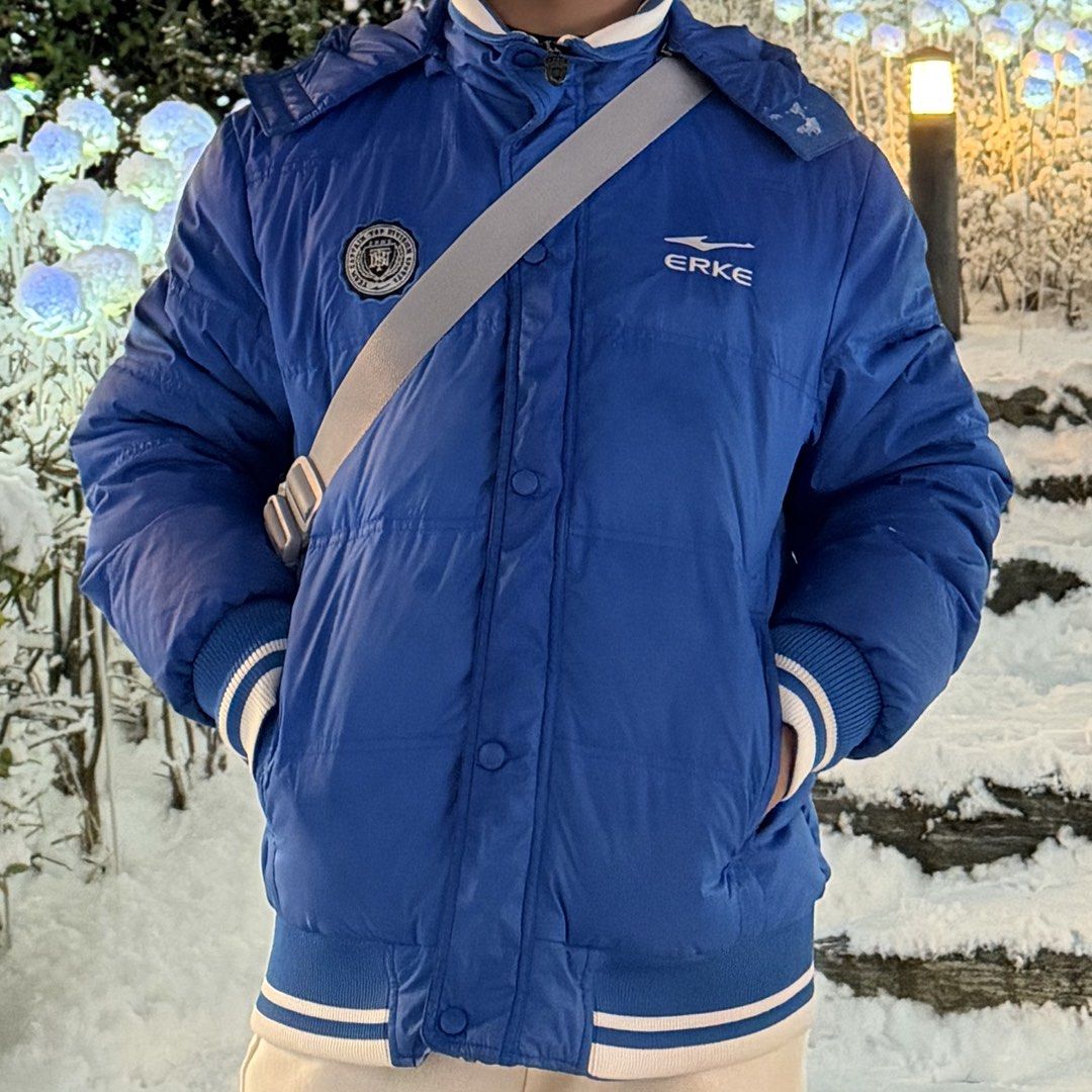 Puffer Jackets and Denim Jacket. 500 each prio take all 2500. (Category: Coats, Jackets and Outerwear) located in Manila. Submitted by markjoen0121 (Listing ID 1471230236, Image 3). Description: I am decluttering these puffer jackets because they take a lot of space in my cabinet. Worn once or twice overseas and stayed inside the luggage/closet. Fits Medium to Large.