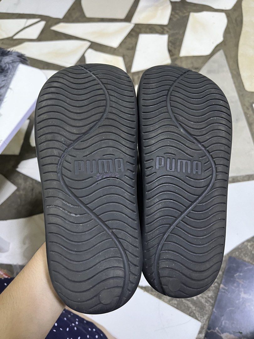 Puma Slippers 37 (Category: Slippers and slides) located in Cagayan de Oro. Submitted by leehanfinds (Listing ID 1471197750, Image 2). Description: 37 euro / 7 us.