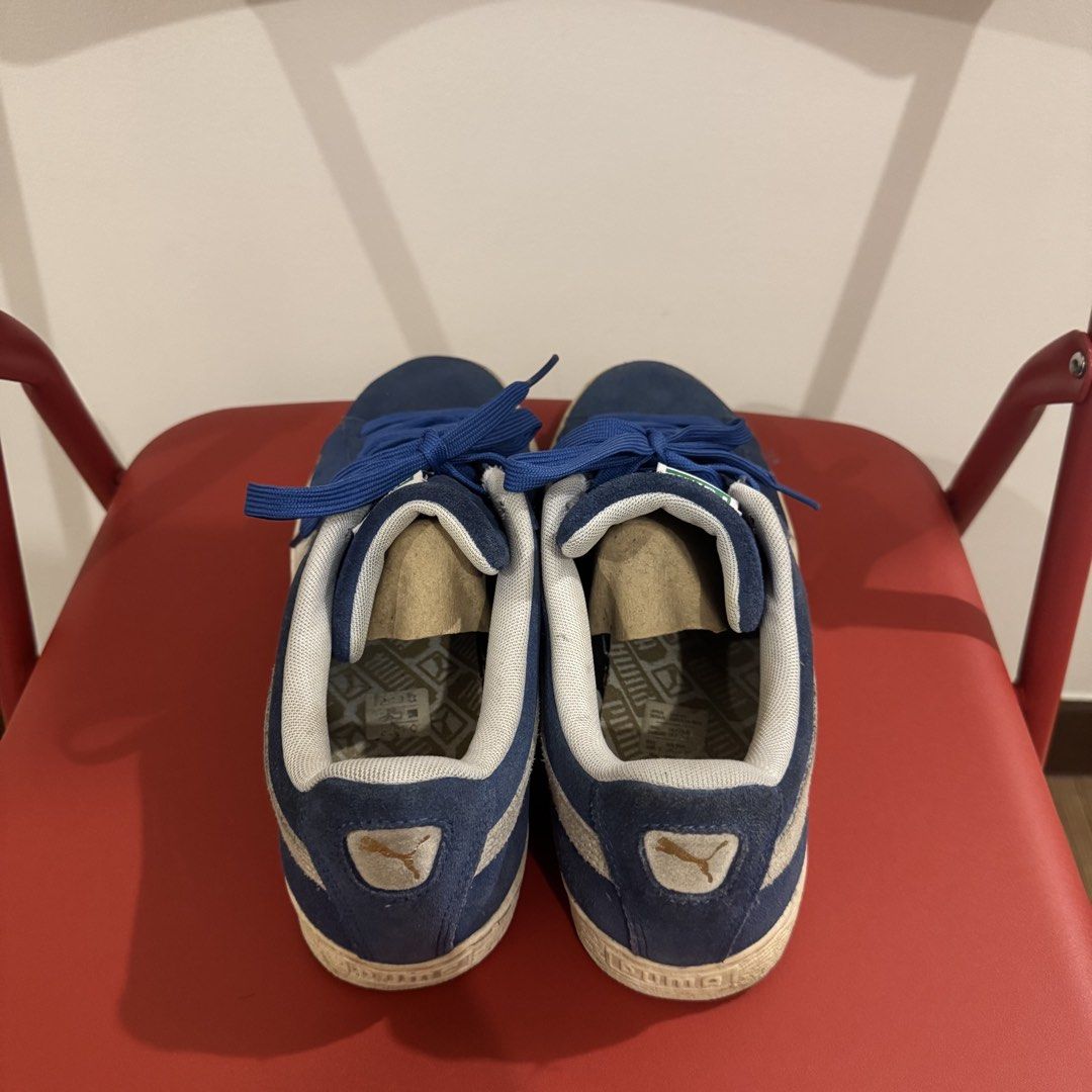 Puma Suede Blue Sneakers Size US 10.5 (Category: Sneakers) located in Malolos. Submitted by ac.arvin (Listing ID 1471151683, Image 3). Description: Price is final/non-negotiable. Legit, w/o box. RFS: Hindi na nagagamit. Shipping to be shouldered by the Buyer. -Brand: Puma - Style: Suede Classic with gold branding - Color: Blue with white formstrip and matching blue laces - Size: US 10.5 / UK 9.5 / EU 44 .