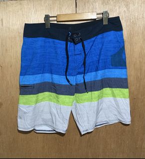 (Category: ) located in . Submitted by handpickedxthrift (Listing ID 1471136414, Image 1). Description: .