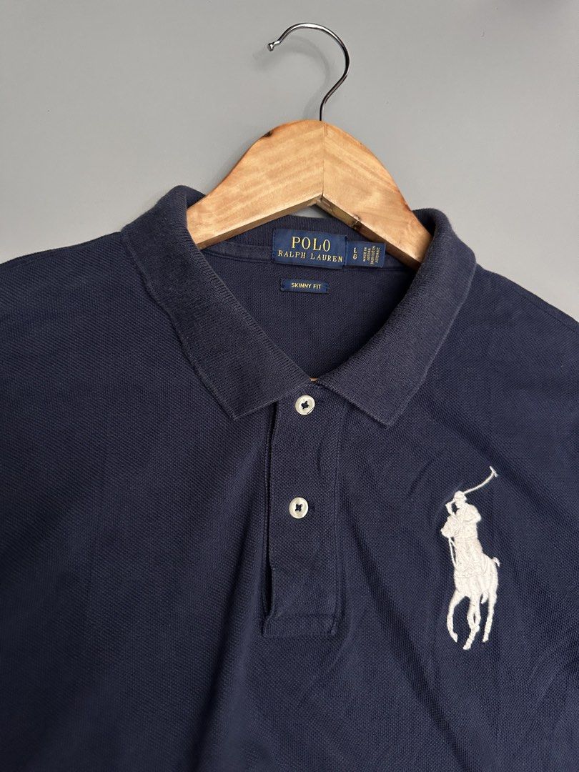 Ralph Lauren Polo Shirt (Category: Activewear) located in Manila. Submitted by thriftavenueph (Listing ID 1471251253, Image 2). Description: Fs: Ralph Lauren Polo Shirt Size: 21x26, L Condition: excellent, no issue, 10/10 color Price: 1,050.