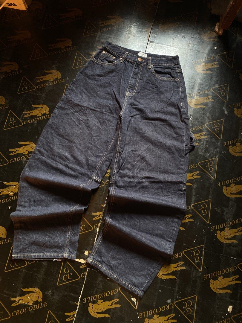 RAW CARPENTER PANTS (Category: Jeans) located in Davao. Submitted by rovicbaguio8060 (Listing ID 1471153762, Image 1). Description: GHARD HAS ISSUES.
