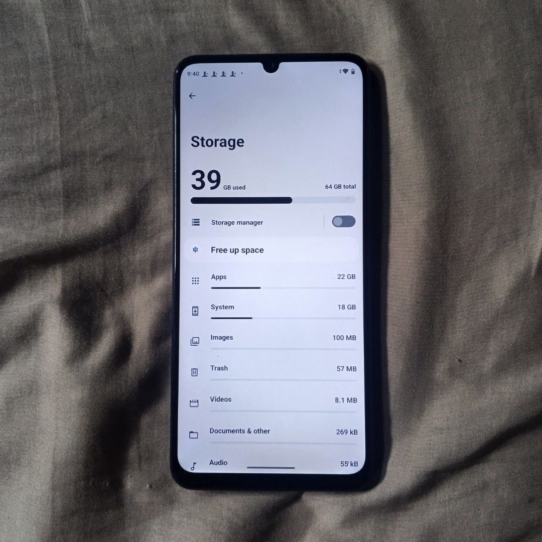 Realme C51 (Category: Realme) located in Paranaque City. Submitted by thriftine5 (Listing ID 1471152915, Image 2). Description: nandiyan na details REALME C51 64GB RAM3.0GB+4.0GB WALANG BASAG AT SMOOTH NA SMOOTH, SOBRANG KUNAT NG BATTERY TAGAL MALOWBAT. FOR ONLY 1699 PAUNAHAN NALANG SOLID NA SOLID LAMG BACKUP PHONE NANDIYAN NA DETALYE TIGNAN NIYO NALANG REKTA PM AT ADD.