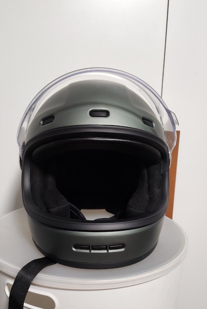 RYO RF-6V Full Face Helmet Size XL (Category: Bicycles) located in Manila. Submitted by jmgco (Listing ID 1471260017, Image 2). Description: - RYO RF-6V Full Face Motorcycle Helmet - Slightly used with light scratches as seen on pic - bought from Motoworld for 4190 last april 2026 - Color: Matte Black Green - Size: XL (fits head circumference 61 to 62 cm) - Visor: Clear and Smoke - Removable and washable liner - Safety: ECE R22-06 certified (stic