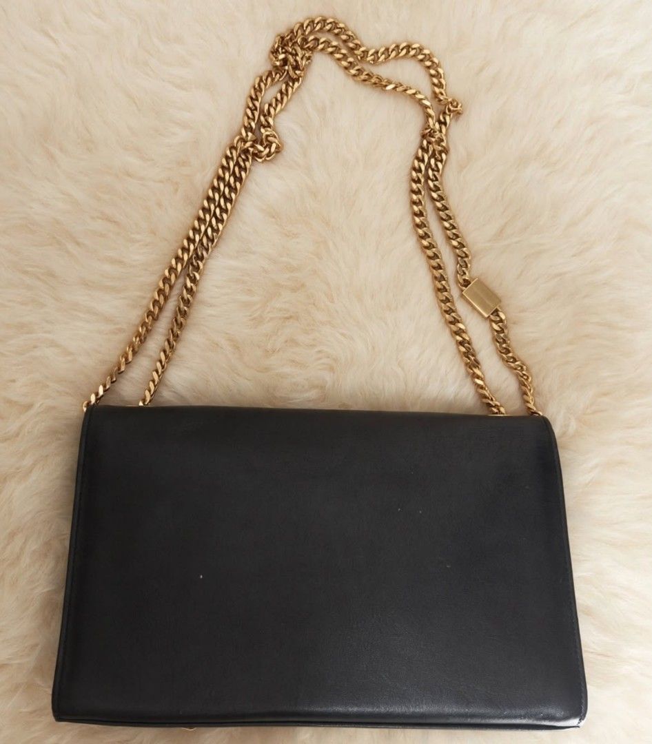 Saint Laurent Kate Tassel Bag❣️ (Category: Cross-body Bags) located in Danao, Cebu. Submitted by wildbear-27a149 (Listing ID 1471135331, Image 3). Description: 📌Dimension Medium9.4 inches (24 cm)5.7 inches (14.5 cm)2.1 inches (5.5 cm)~18.8 inches (48 cm) 📌very good condition 📌gold hardware.