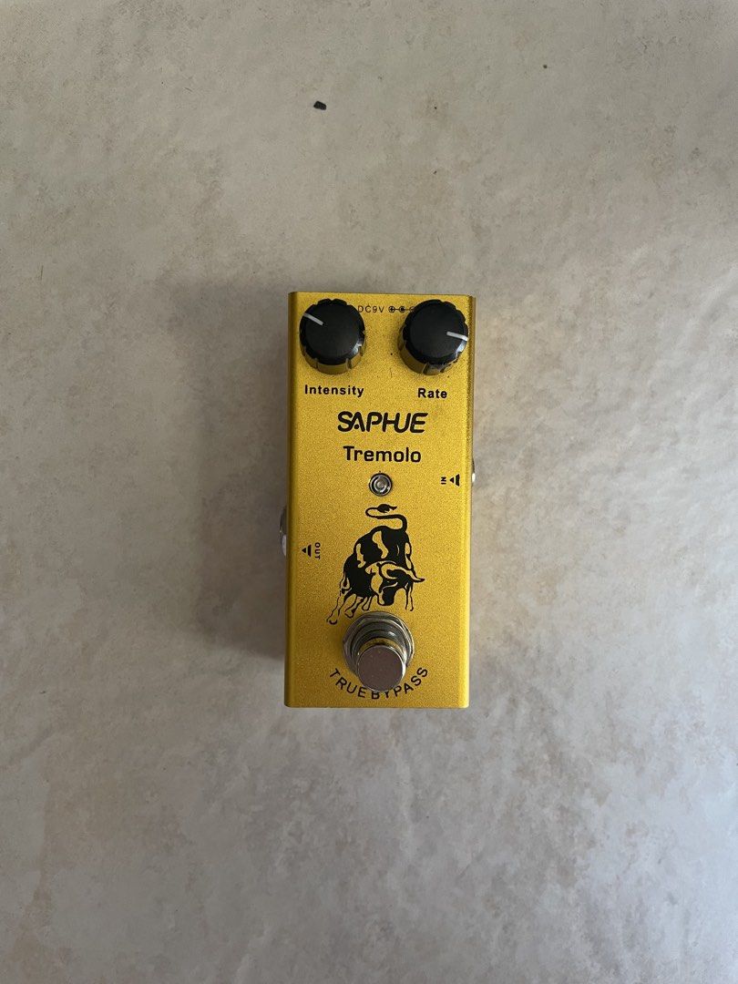 Saphue Tremolo Guitar Effect Pedal (Category: Musical Instruments) located in Quezon City. Submitted by ichikahenson (Listing ID 1471257121, Image 1). Description: Delivery fee is shouldered by client - Model: Gold Saphue Tremolo Pedal - Condition: Clean and 100% working great - Controls: Intensity and Rate knobs - Switching: True bypass for zero tone loss - Power: Standard DC 9V power jack - Design: Compact mini enclosure with side jacks - Sound
