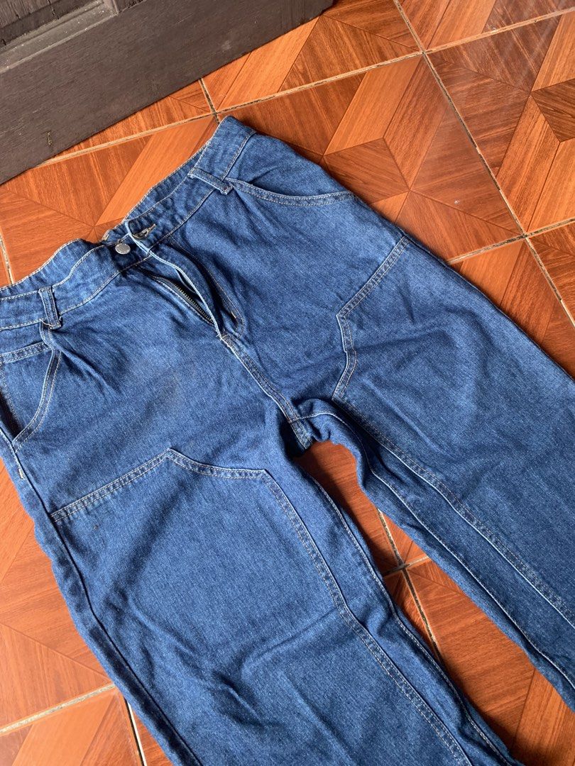 SHEIN Denim Jeans Size L (Category: Jeans) located in Iloilo. Submitted by painreal (Listing ID 1471186869, Image 3). Description: Shein double knee jeans excellent condition/ As new W-34 L-42 LO-8 ₱850 Slightly negotiable 📍Iloilo city( Free delivery within iloilo city ) Unli Vc sa malayo for assurance.