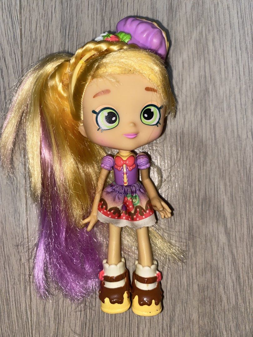 Shopkins Shoppies (Category: Kids Toys) located in Las Pinas. Submitted by sherylandmargaux (Listing ID 1471165575, Image 1). Description: .