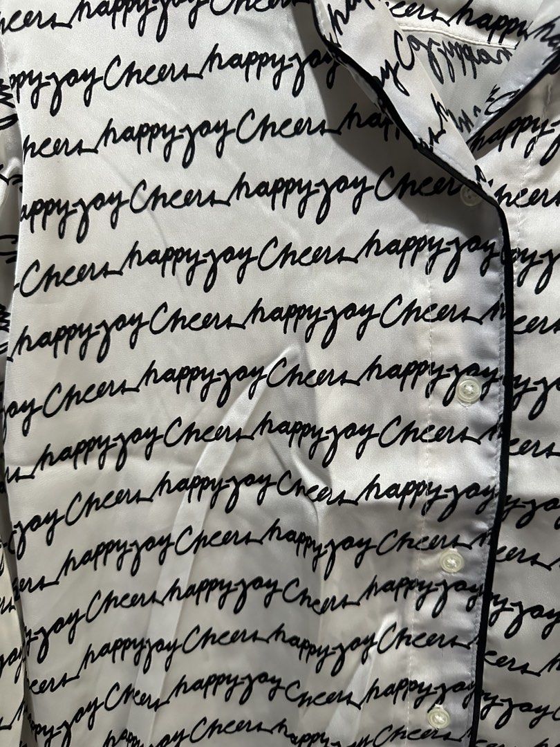Silk sleepwear top (Category: Undergarments & Loungewear) located in Angeles City. Submitted by chemrnn (Listing ID 1471163382, Image 2). Description: .