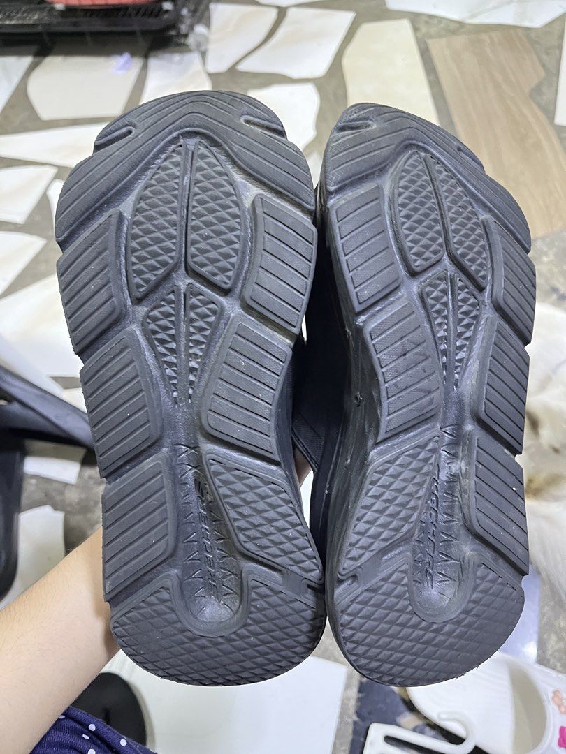Skechers Sandal 39 (Category: Sandals) located in Cagayan de Oro. Submitted by leehanfinds (Listing ID 1471197523, Image 2). Description: 39 euro.