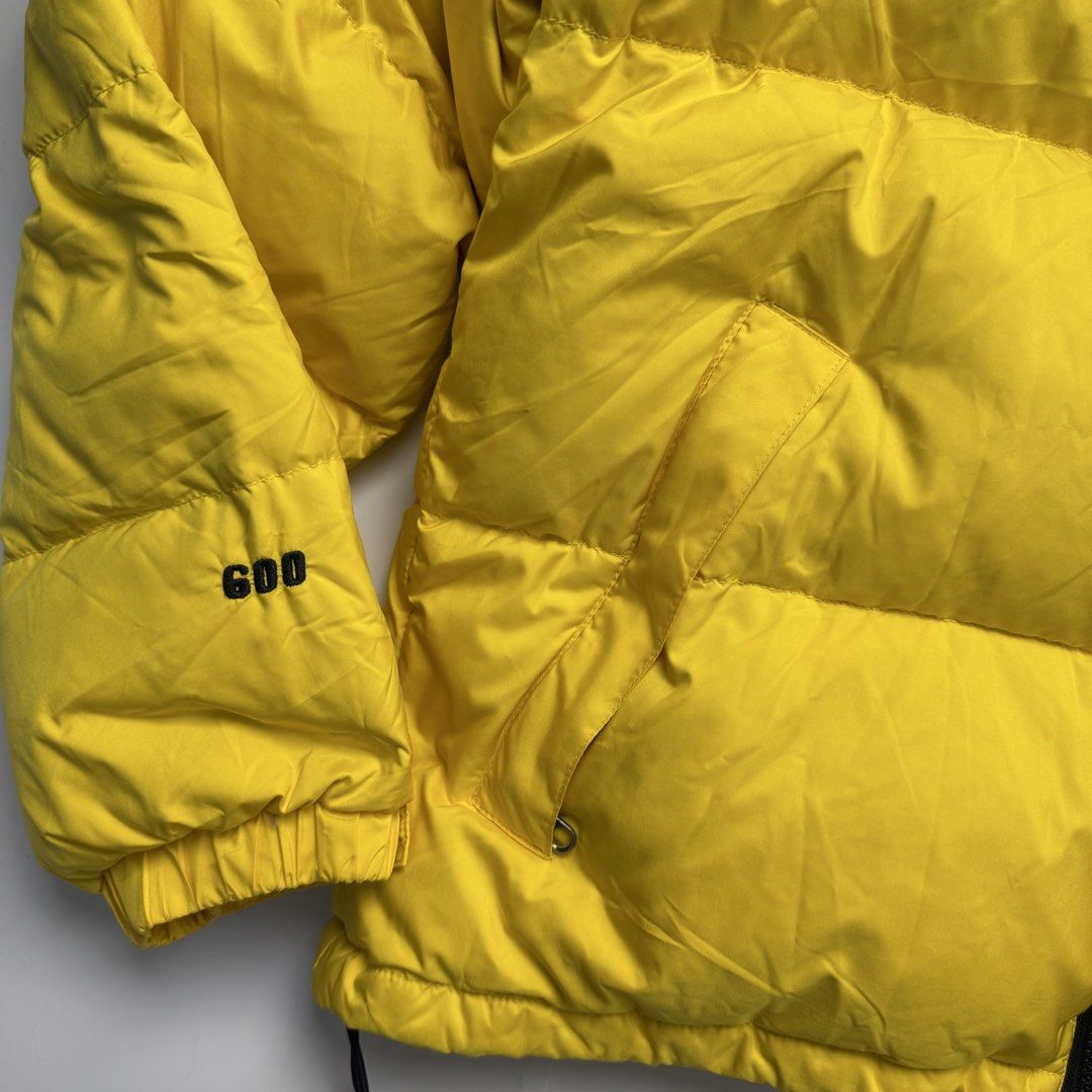 The north face 600 Puffer Jacket (Category: Coats, Jackets and Outerwear) located in Quezon City. Submitted by beastmnl (Listing ID 1471222386, Image 3). Description: Dimension 23 width 25.5 length .