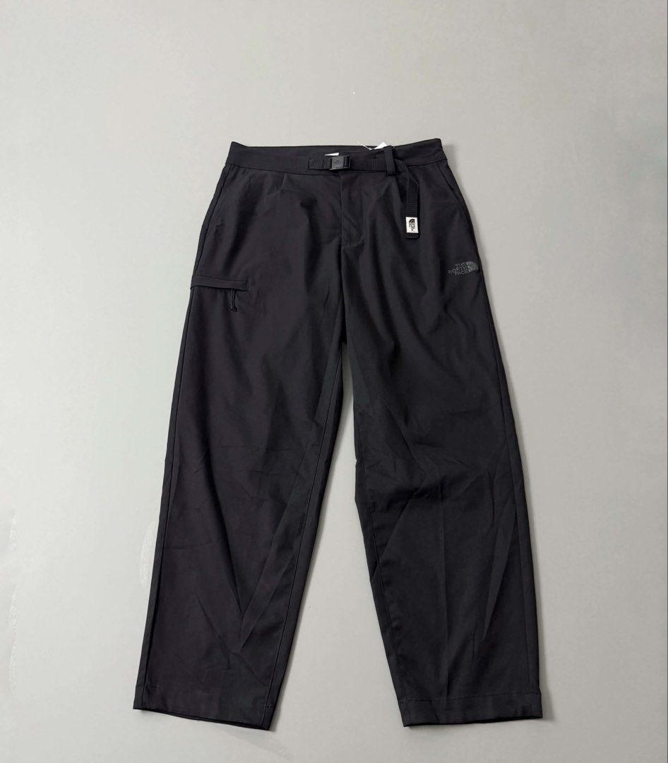 THE NORTH FACE NSE BELTED TROUSERS (Category: Jeans) located in Guagua. Submitted by sweetboyy (Listing ID 1471137045, Image 1). Description: THE NORTH FACE NSE BELTED TROUSERS EXCELLENT CONDITION SIZE 30 ON TAG DIMES: WAISTLINE 30-32 / LENGTH 37 / LEG OPENING 7.5.