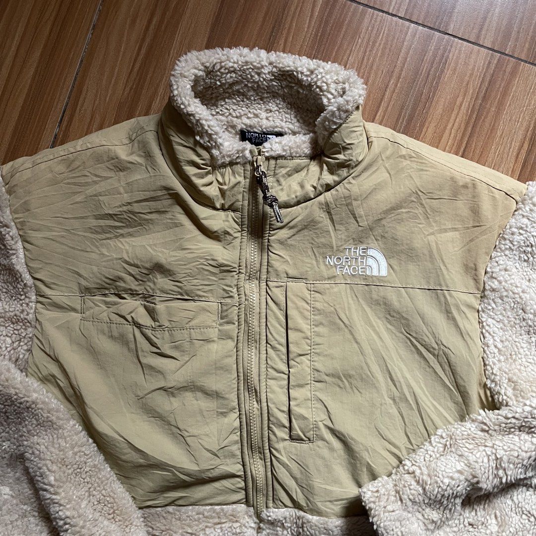 The North Face O Denali Fleece Jacket (Category: Coats, Jackets and Outerwear) located in General Mariano Alvarez. Submitted by 4117_thriftnthrive (Listing ID 1471231752, Image 3). Description: In excellent condition No flaws Size: S Measurements Width: 19” Length: 22.5”.