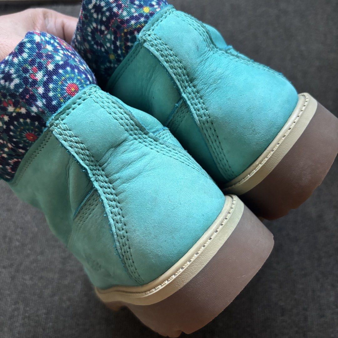 Timberland 6 Premium Boots (Category: Sneakers) located in Pasig City. Submitted by bootsoftravel_ph (Listing ID 1471134784, Image 2). Description: Timberland 6 Premium Boots used - Good FOR SALE Pair only FREE shipping!!! Issue: used, Price ₱ 2,500 size: EU 39.5 / UK 6 / US 8 Guaranteed 100% Legit 💯 We ship nationwide 🚚.