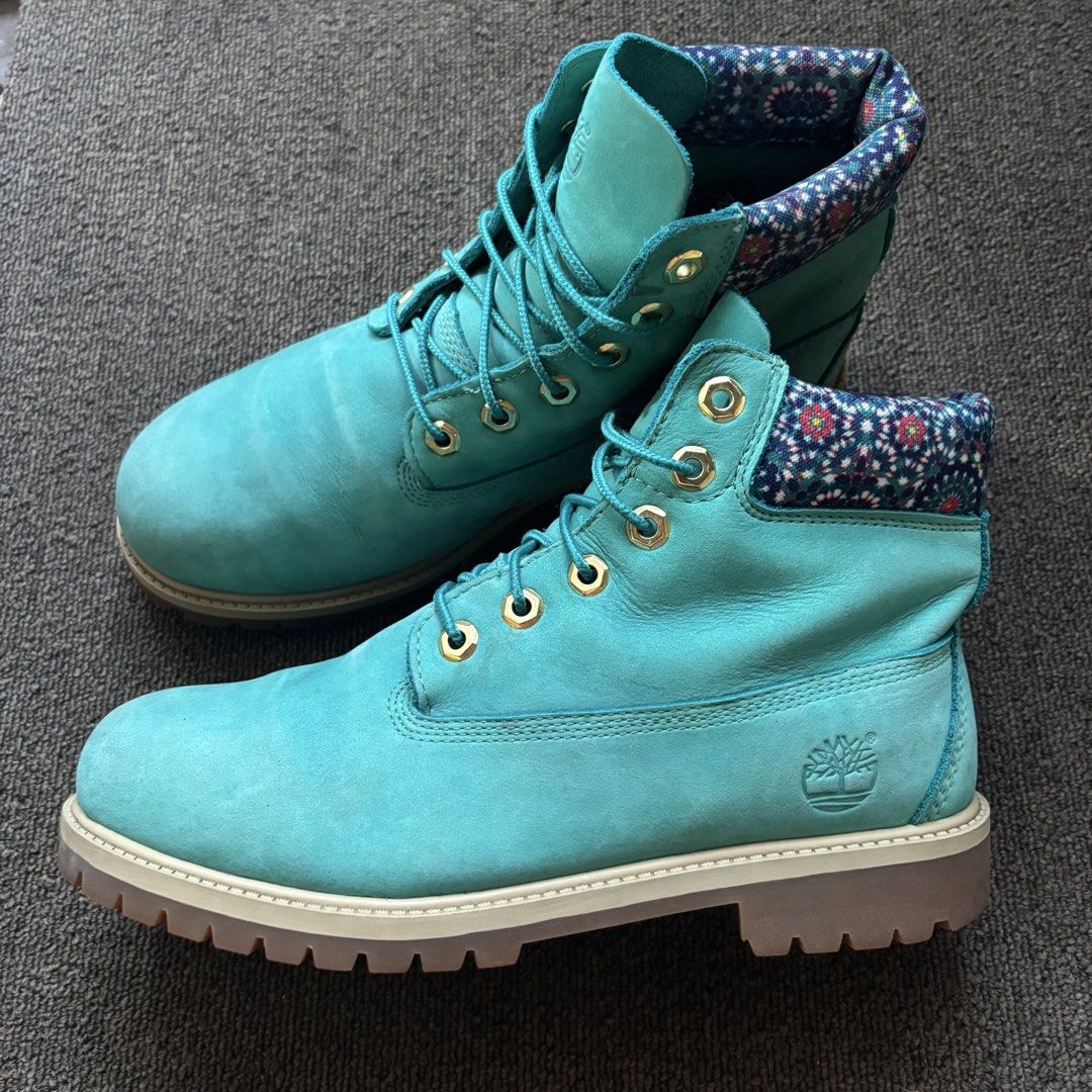 Timberland 6 Premium Boots (Category: Sneakers) located in Pasig City. Submitted by bootsoftravel_ph (Listing ID 1471134784, Image 3). Description: Timberland 6 Premium Boots used - Good FOR SALE Pair only FREE shipping!!! Issue: used, Price ₱ 2,500 size: EU 39.5 / UK 6 / US 8 Guaranteed 100% Legit 💯 We ship nationwide 🚚.