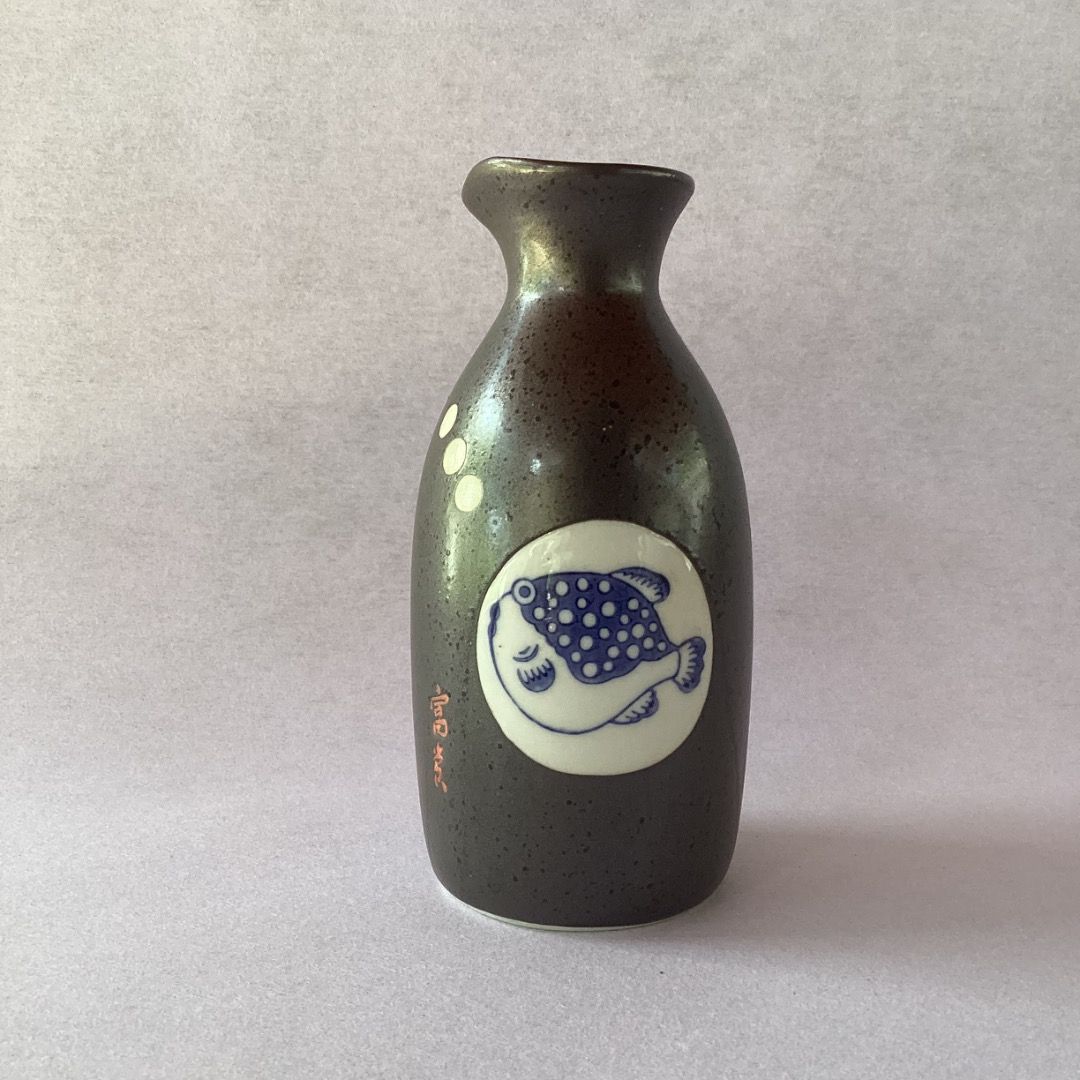 Tokkuri Ochoko/ Vase (Category: Vases & Decorative Bowls) located in Davao. Submitted by atbpshop192593 (Listing ID 1471264765, Image 1). Description: Php80 Tokkuri Ochoko/ Vase H: 5.5 inches Opening: 1.7 inches Please REVIEW PHOTOS We use 100% repurposed packaging materials SF starts at Php70 via Flash Express First to pay.