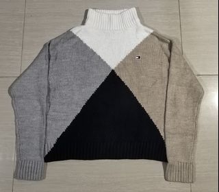 (Category: ) located in . Submitted by hele_blushandthrift (Listing ID 1471244911, Image 1). Description: .