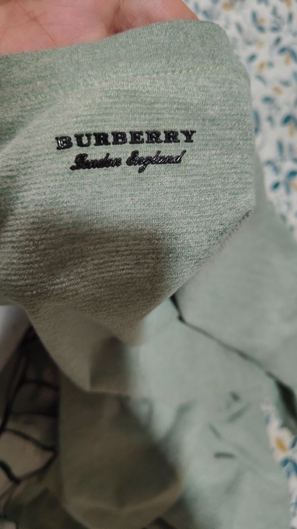 T-Shirt (Category: Luxury Apparel) located in Caloocan City. Submitted by swiftearth_0b374c (Listing ID 1471149043, Image 3). Description: Like new.