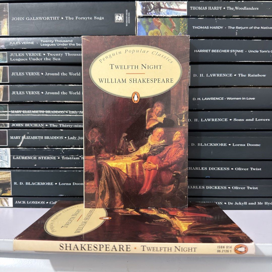 Twelfth Night William Shakespeare Penguin Popular Classics (Category: Storybooks) located in Lingayen. Submitted by readwjane (Listing ID 1471135862, Image 1). Description: - Title: Twelfth Night by William Shakespeare - Edition: Penguin Popular Classics - Format: Paperback with vintage cover artwork - ISBN: 0 14 06.2126 1 - Condition: Clean pages, solid binding - Ideal for: Literature students, theater fans, and book collectors.