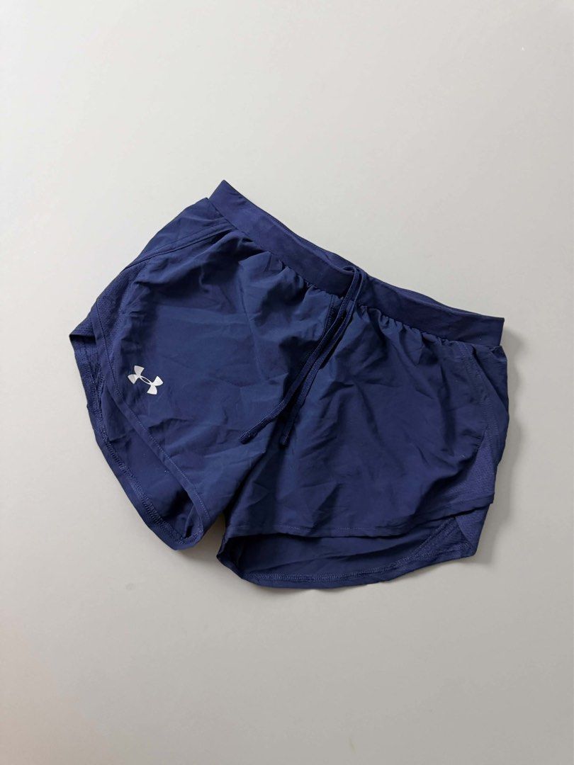 UNDER ARMOUR WOMENS SHORT (Category: Shorts) located in Guagua. Submitted by sweetboyy (Listing ID 1471255607, Image 3). Description: UNDER ARMOUR WOMENS SHORT EXCELLENT CONDITION FIT TO MEDIUM DIMES: WAISTLINE 28-30 / LENGTH 12.