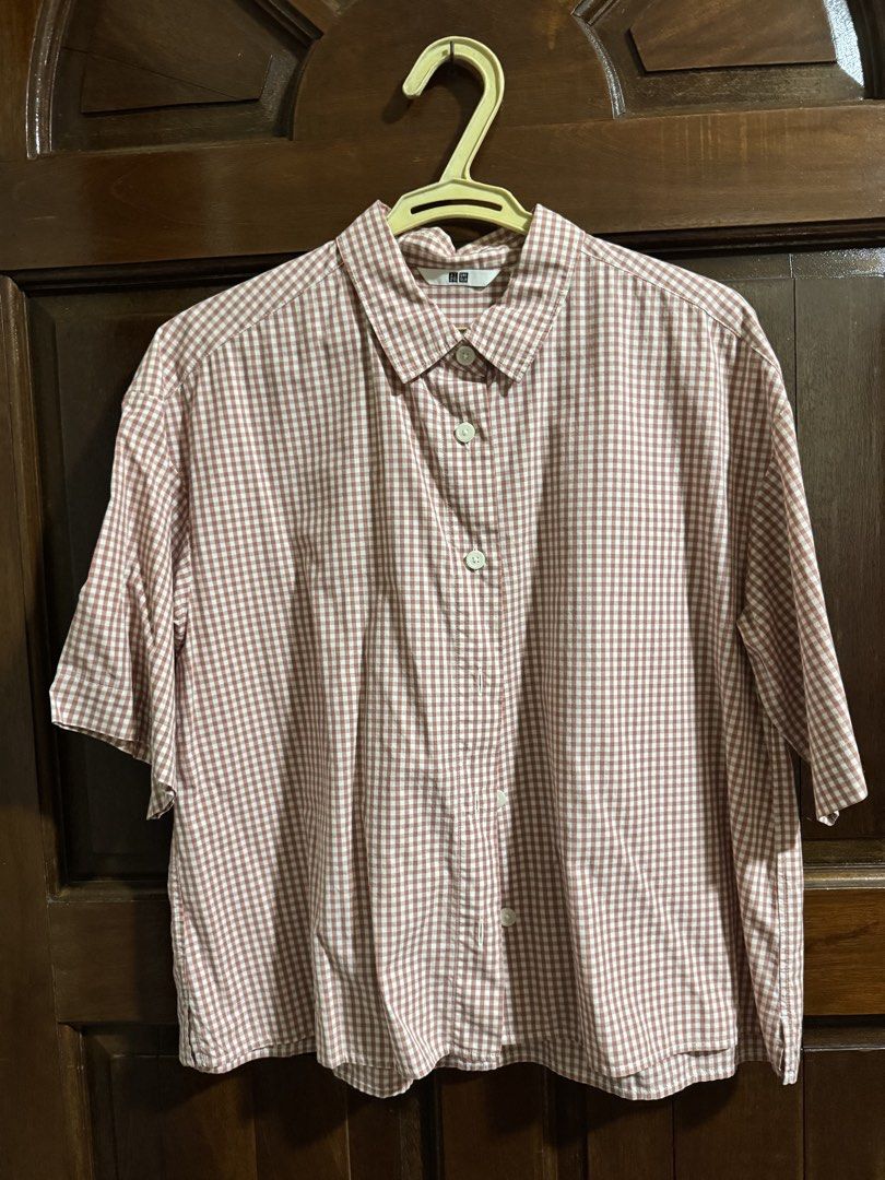 Uniqlo Button Down Polo Bundle (Category: Blouses) located in Quezon City. Submitted by sj35452 (Listing ID 1471197594, Image 1). Description: Short sleeved polos are size small but can fit up to l Long sleeved polos is size m but can fit up to l Get all for 1k.