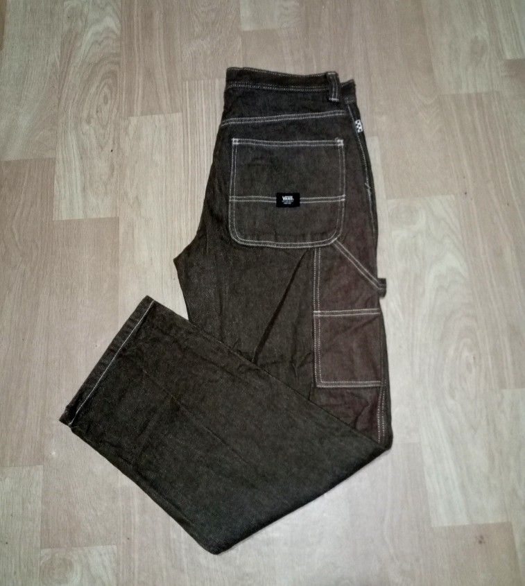 VAnz Zion Wright Denim Carpenter Pants (Category: Jeans) located in Davao. Submitted by boldfalcon.38de78 (Listing ID 1471139117, Image 1). Description: Vanz Zion 📍 Wright Denim Carpenter Pants Brown/ Black Wash color way Ask New Condition Authentic 💯 Size 32 Length 41.5 10/10 Color rate Non-issue Not Budget Meal DM 💌.