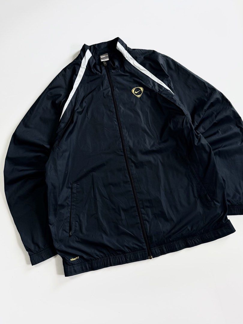 vintage nike windbreaker jacket (Category: Coats, Jackets and Outerwear) located in Manila. Submitted by styleandfly191238 (Listing ID 1471160567, Image 2). Description: length-28 width-24 issue none conditions like new color rate 10/10 flawless better in personal fav piece unli vc and vouch for your assurance chck free!.