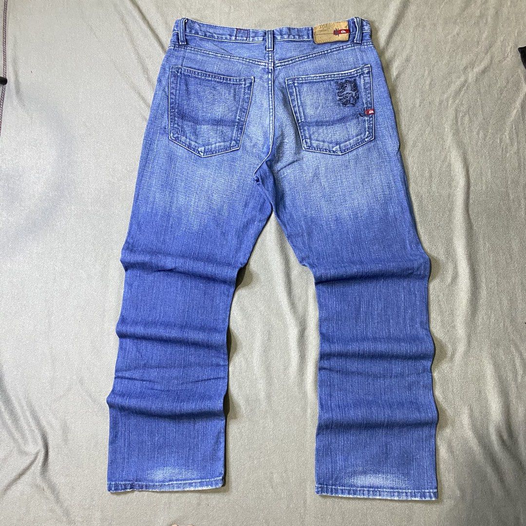Vintage Quicksilver Flybutton Pants (Category: Jeans) located in Dasmarinas. Submitted by slime_thrifts (Listing ID 1471255617, Image 2). Description: Vintage Quicksilver Flybutton Pants 33 waist 42 length 9 hem Excellent No issue Ready to use ₱700 + sf.