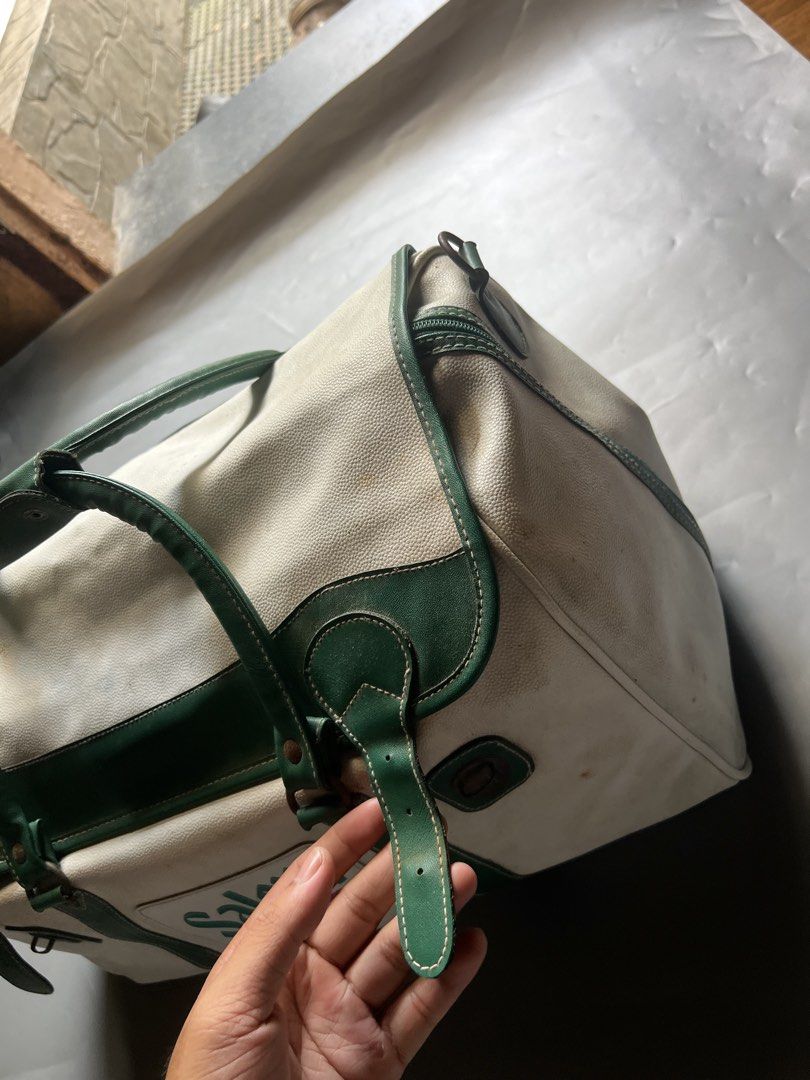 VINTAGE SALEM DUFFEL BAG (Category: Sling Bags) located in Manila. Submitted by thriftwhoop (Listing ID 1471136522, Image 3). Description: .