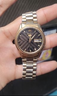 (Category: ) located in . Submitted by junaid23 (Listing ID 1470064669, Image 1). Description: .