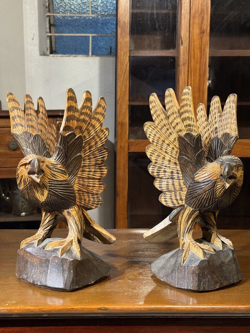 Vintage Wood Eagle Display (Category: Vintage Collectibles) located in Manila. Submitted by sinaunang_gamit (Listing ID 1471158277, Image 2). Description: Vintage Wood Eagle Display Height: 13 inches Local wood Beautifully carved Loc: 6th ave Caloocan ₱2k each.