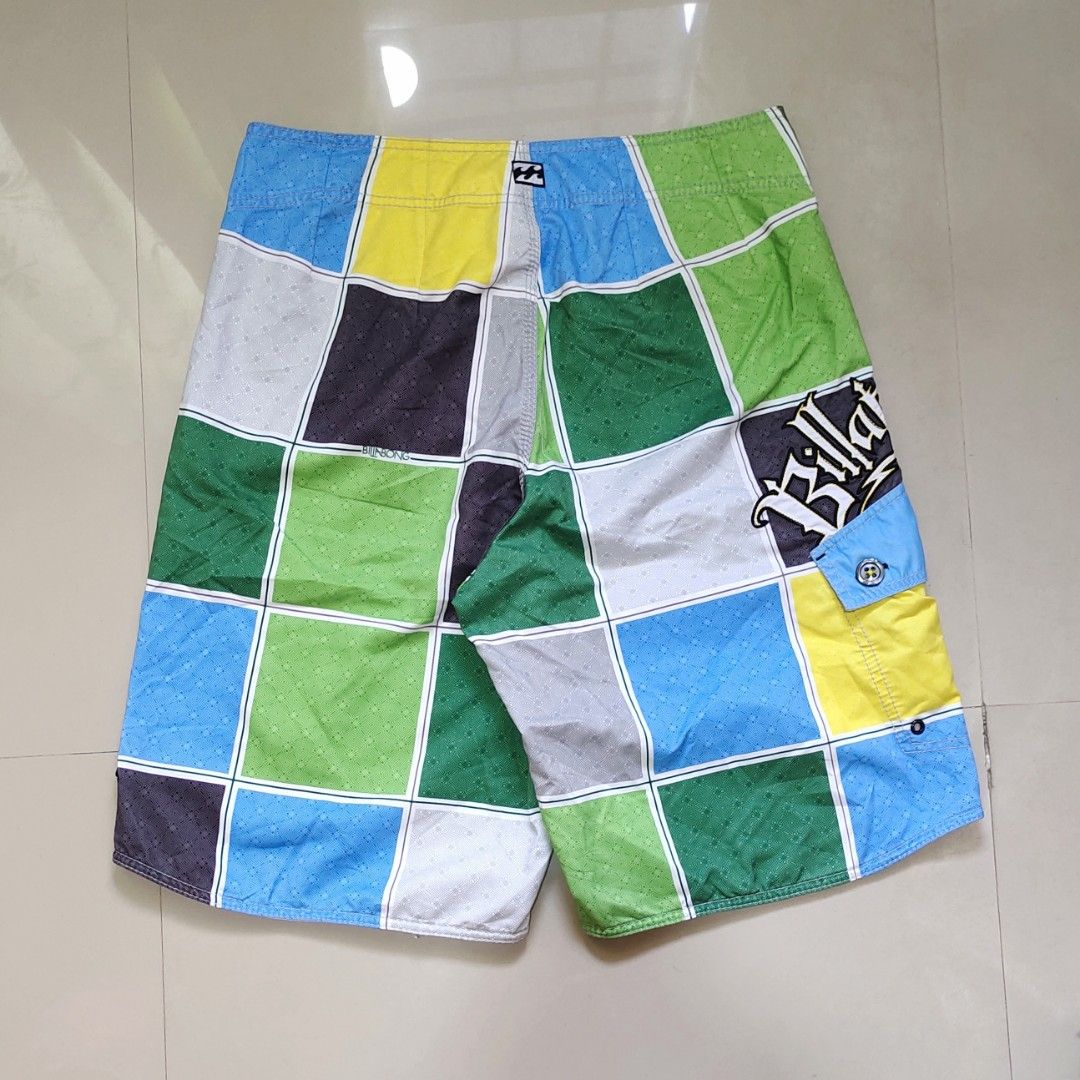 Y2k Billabong Boardshort (Category: Swim Trunks & Board Shorts) located in Manila. Submitted by cyprus.thrift (Listing ID 1471227472, Image 2). Description: Y2k Billabong Boardshort no issue excellent condition need wash only free shipping size 32.