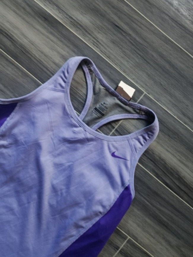 Y2k/ pickle ball Nike (Category: Activewear) located in Bacolod City. Submitted by empatees (Listing ID 1471068733, Image 2). Description: .