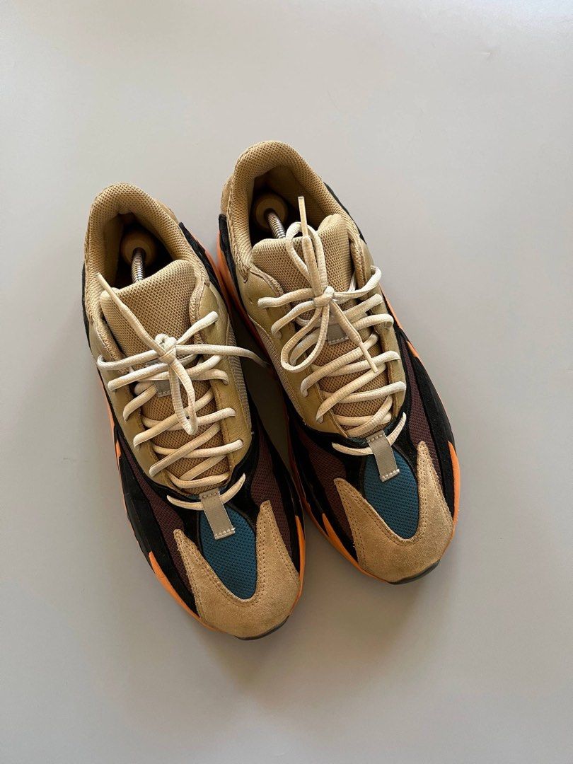 YEEZY 700 AMBER (11.5US) (Category: Sneakers) located in Baguio. Submitted by grabUrPairs (Listing ID 1471154124, Image 3). Description: EXCELLENT SIGNS OF USAGE 11.5US/29.5CM PAIR ONLY AUTHENTIC.