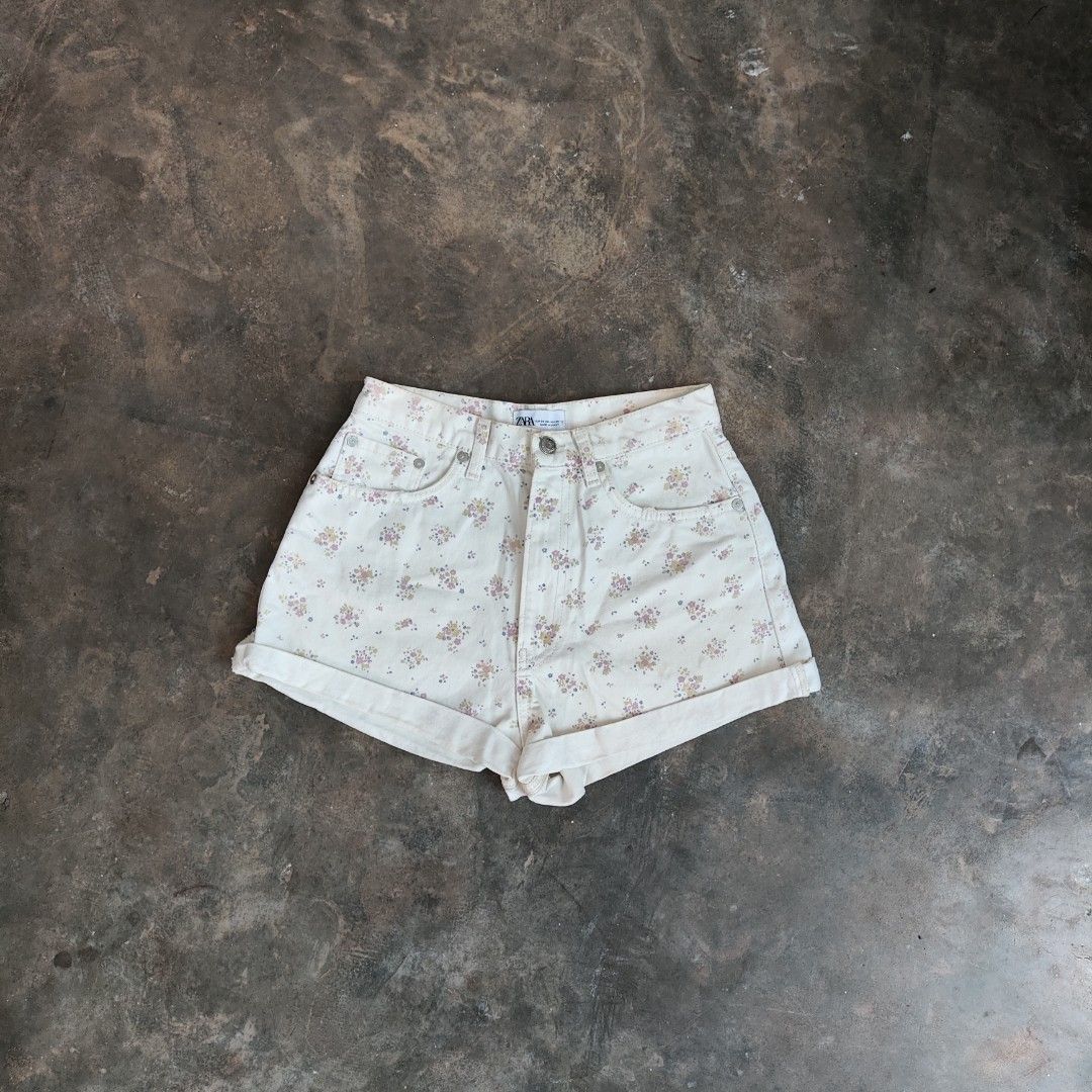 Zara Denim Shorts (various shorts) (Category: Shorts) located in Rosales. Submitted by kudoscache (Listing ID 1471272699, Image 1). Description: ZARA SHORTS AND SKIRT 449 each. all are negotiable. message me for other pics and details..
