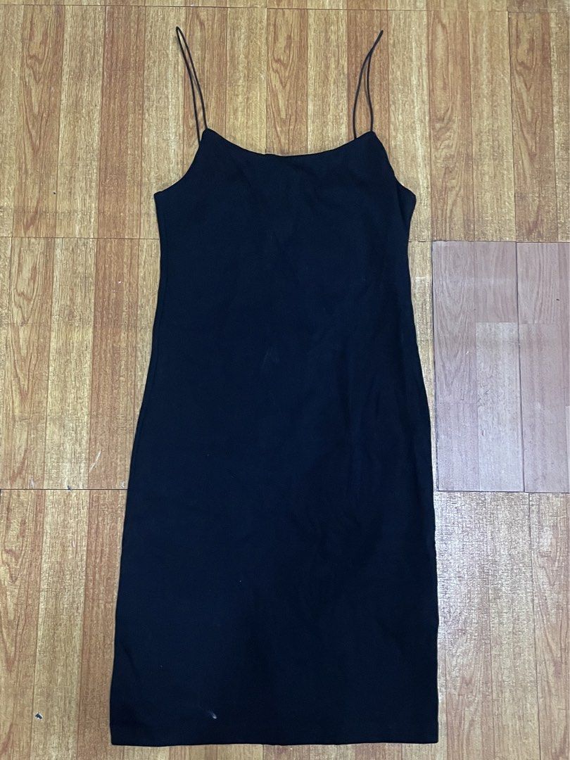 Zara dress (Category: Dresses) located in Manila. Submitted by hubaderascloset (Listing ID 1471263122, Image 1). Description: .