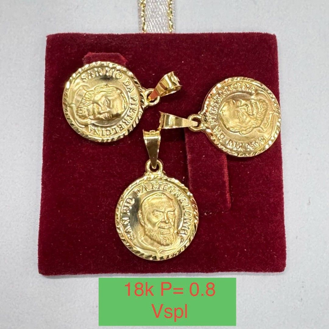 18k Saudi gold pendant (Category: Necklaces) located in Manila. Submitted by bhelgoldseller2ndaccount (Listing ID 1471329571, Image 2). Description: New!!✨New!!✨New!! Authentic 18k Saudi Golds 💯pawnable/naisasanla 💯with high appraisal rate 💯good investment 💯Direct supplier price 👉OPEN for resellers 🌺please take time to evaluate their actual sizes and grams 👉Best panggift for all occasions ✅ Sold per grams not per piece Kya lowest price ✅Wi