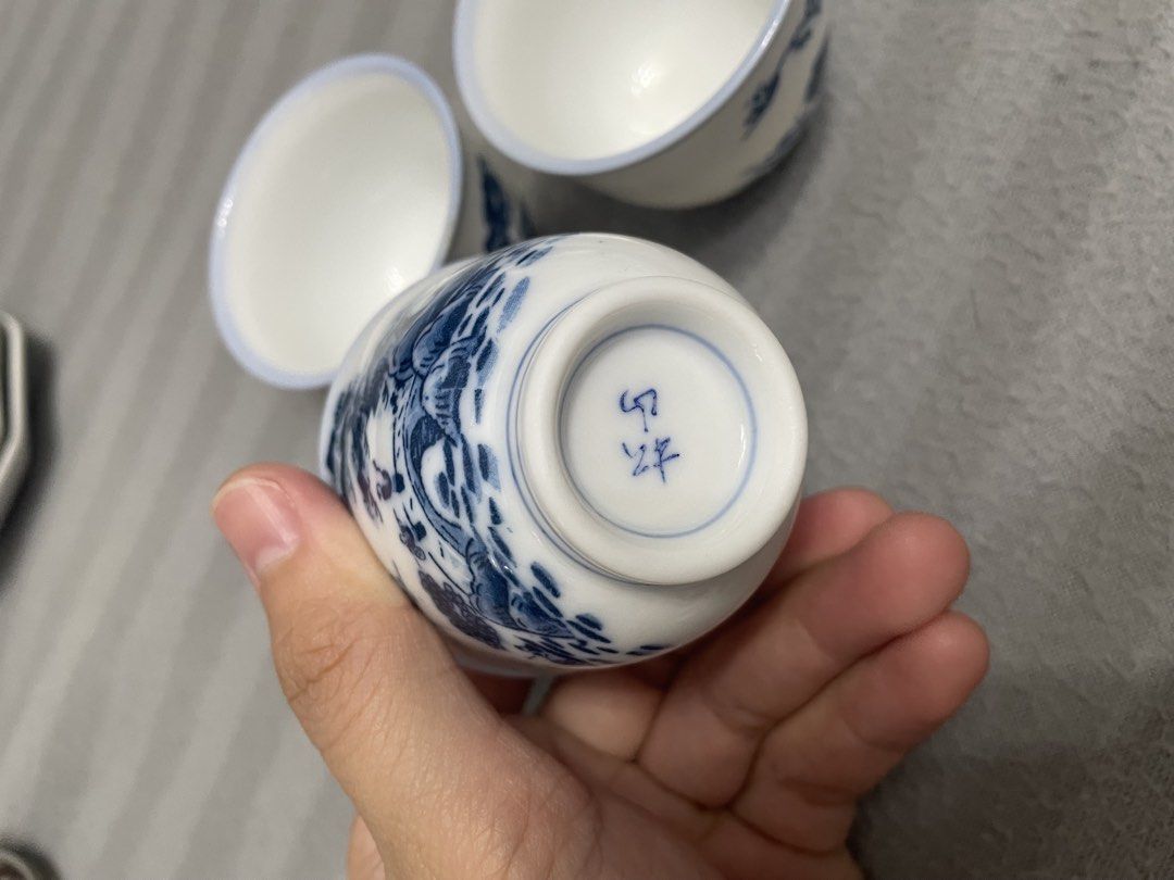 3 sake cups japan blue trees print (Category: Coffee & Tea Tableware) located in Paranaque City. Submitted by kashireadsbookstore (Listing ID 1471310405, Image 3). Description: .