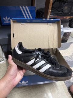 (Category: ) located in . Submitted by krxzthriftstore (Listing ID 1471310234, Image 1). Description: .