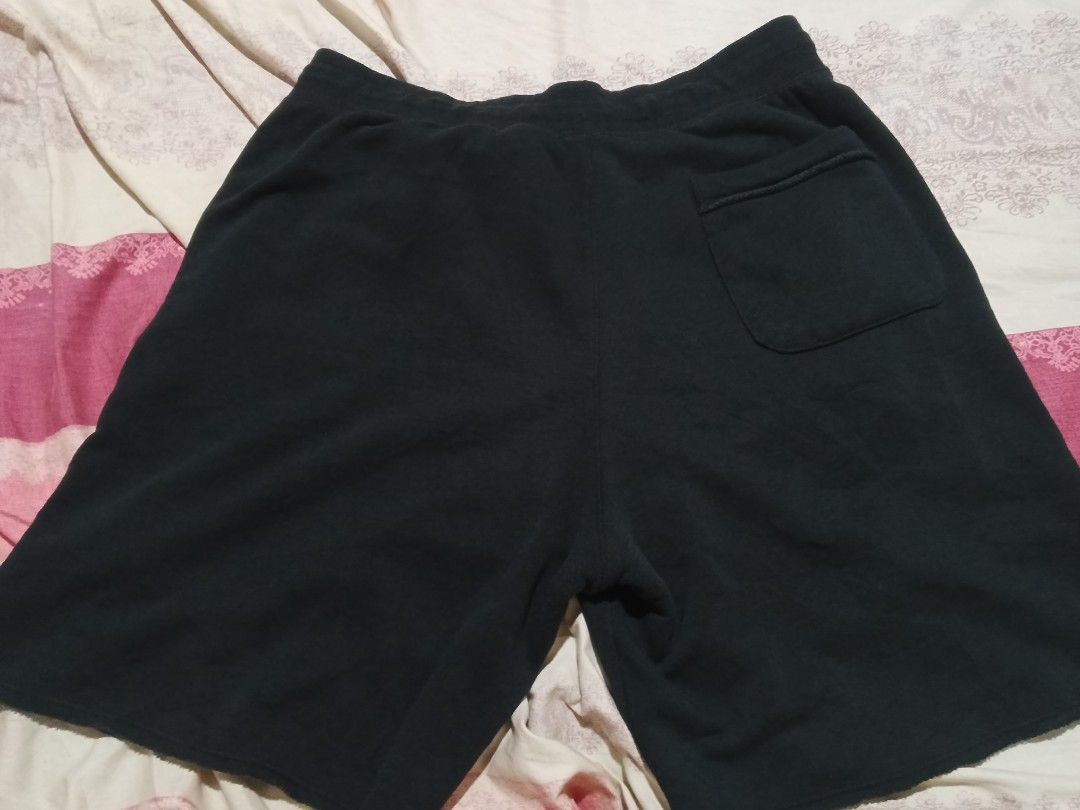 alumni Nike cotton short (Category: Activewear) located in Isabel. Submitted by nieljun112187 (Listing ID 1471327428, Image 2). Description: nike alumni cotton short width 33to34 length 21 leg open 13 colorate 9 issue himol2 lang kunti.