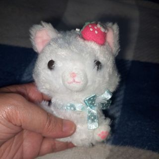(Category: ) located in . Submitted by kawaiikorner09 (Listing ID 1471307451, Image 1). Description: .